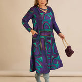 Рокля А-линия с оригинално деколте