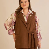 Елегантен елек с ревер и брошка - кафе