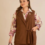 Елегантен елек с ревер и брошка - кафе