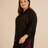 Стилна риза с релефен десен