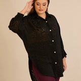 Стилна риза с релефен десен