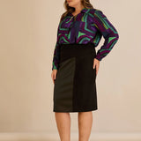 Елегантен сет сако и пола с кожени акценти