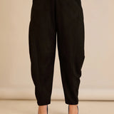 Еластичен панталон с модерна барел кройка - черен