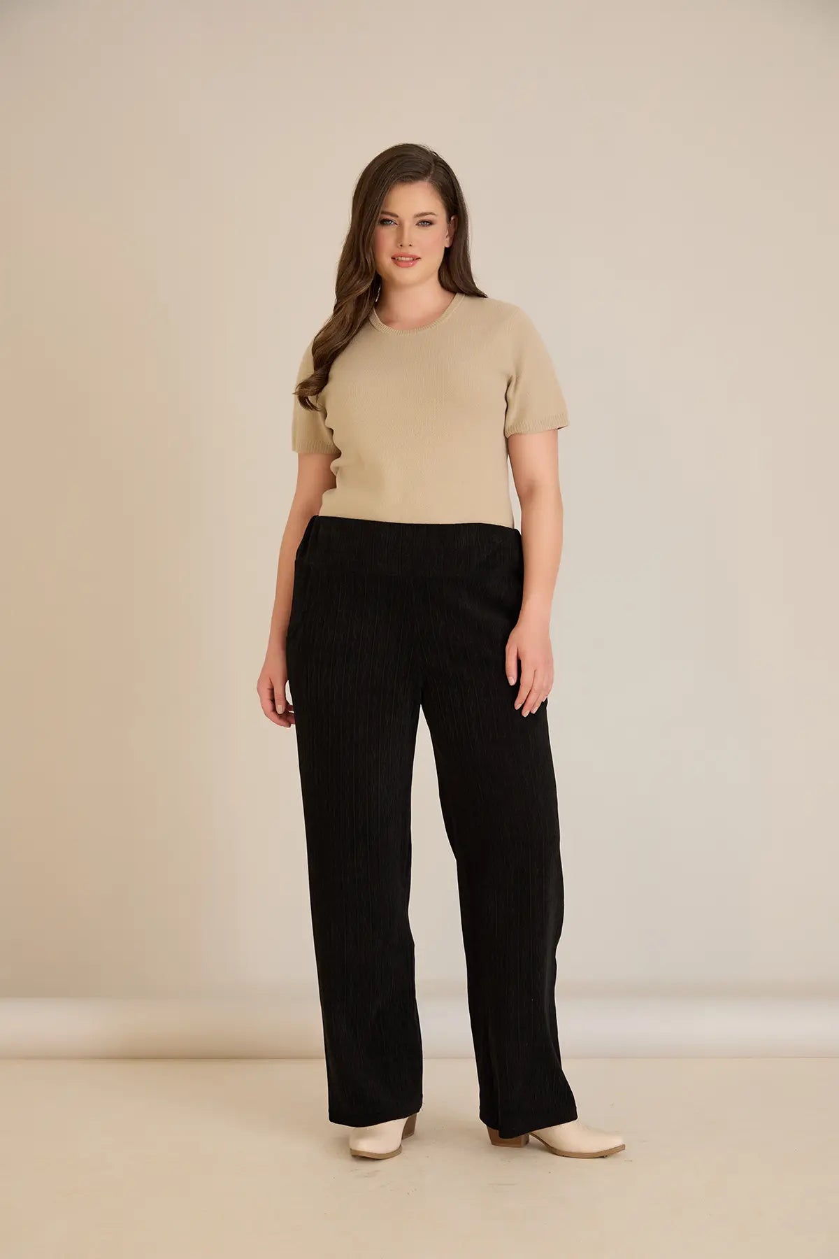 Широк панталон големи размери за есен зима