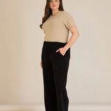 Широк панталон от релефна материя