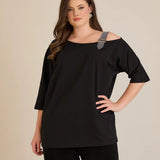 Памучна блуза с елегантен акцент от камъчета