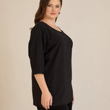 Памучна блуза с елегантен акцент от камъчета