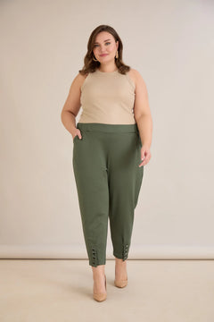 Еластичен дамски панталон с копчета - олив