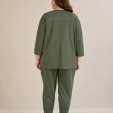 Еластичен дамски панталон с копчета - олив