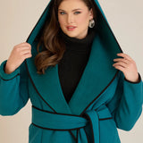 Атрактивно палто с качулка от лека материя