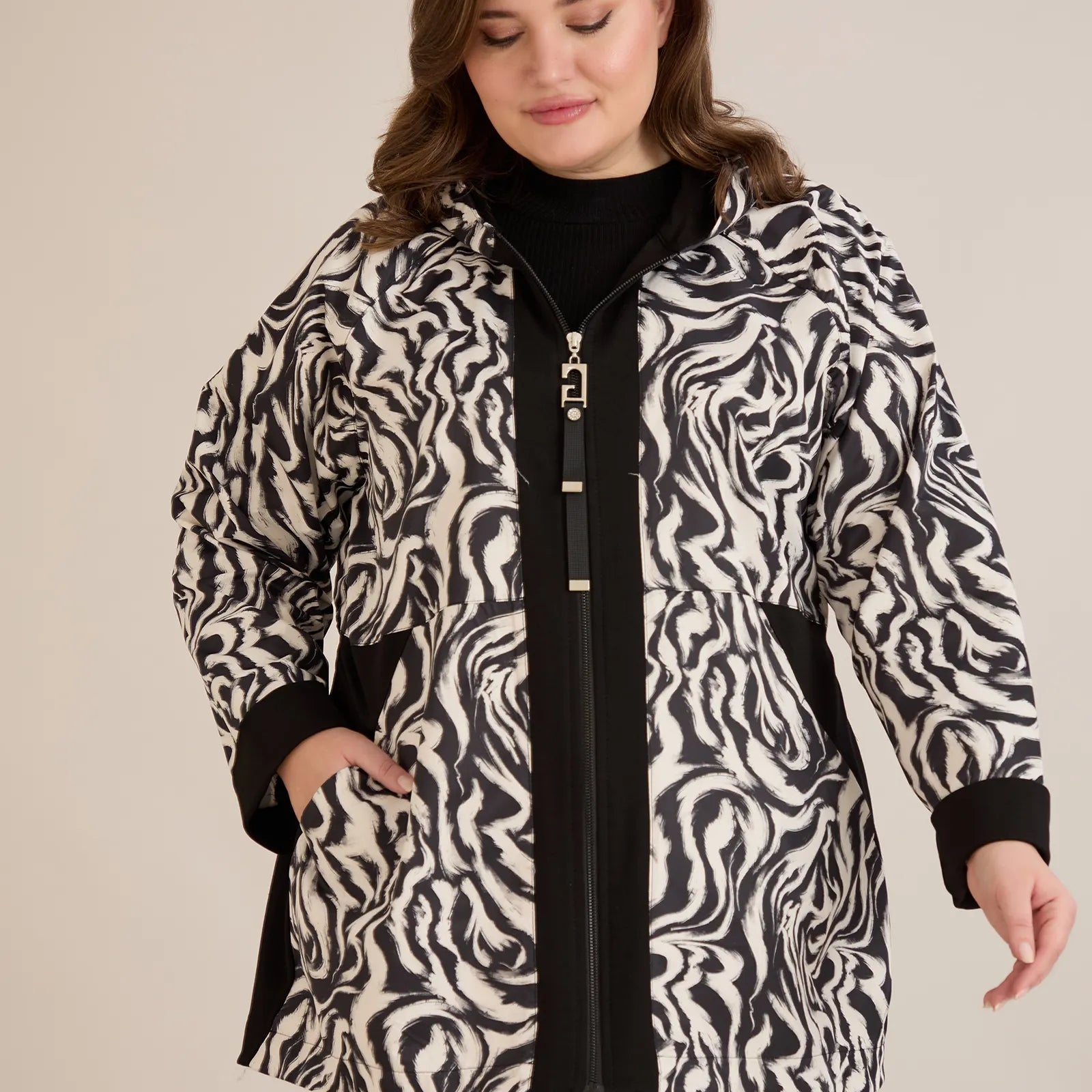 Дамски Преходни якета в големи размери