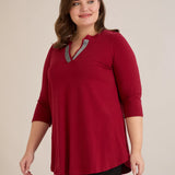 Памучна туника с блестящо V-деколте - бордо