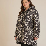 Стилно яке с качулка и абстрактен принт