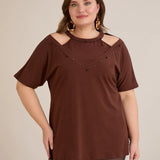 Памучна блуза с атрактивно деколте и перли - шоколад