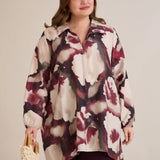 Дълга и свободна риза с абстрактен десен