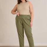 Летен еластичен панталон с памук - олив