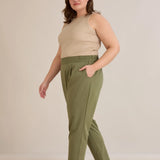 Летен еластичен панталон с памук - олив