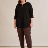 Памучна туника с ефектно деколте със сребрист акцент - черен