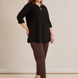 Памучна туника с ефектно деколте със сребрист акцент - черен