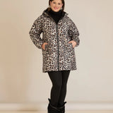 Олекотено есенно яке с леопардова щампа