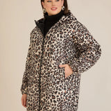 Олекотено есенно яке с леопардова щампа