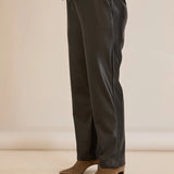 Кожен панталон прав модел - черен