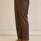 Кожен панталон прав модел - шоколад
