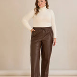 Кожен панталон прав модел - шоколад