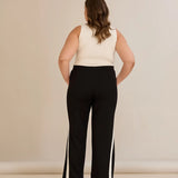 Широк панталон с ефектни кантове