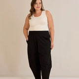 Панталон с модерна барел кройка