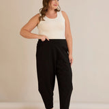 Панталон с модерна барел кройка