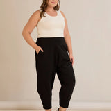 Панталон с модерна барел кройка