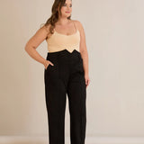 Елегантен панталон с ръб и висока талия - черен