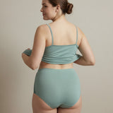 Бикини с луксозна декорация от тюл - мента