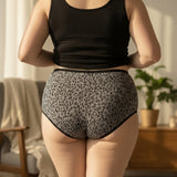 Памучни бикини с абстрактен десен (2бр)