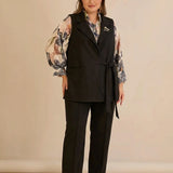 Елегантен елек с ревер и брошка - черен