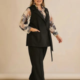 Елегантен елек с ревер и брошка - черен